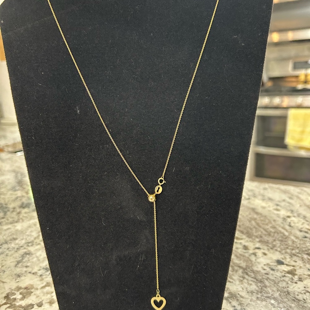Gold Heart Lariat Necklace - Women's Jewelry